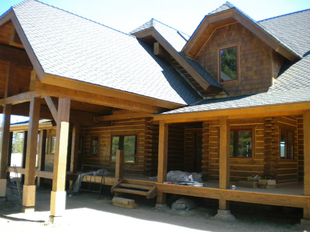 Log home