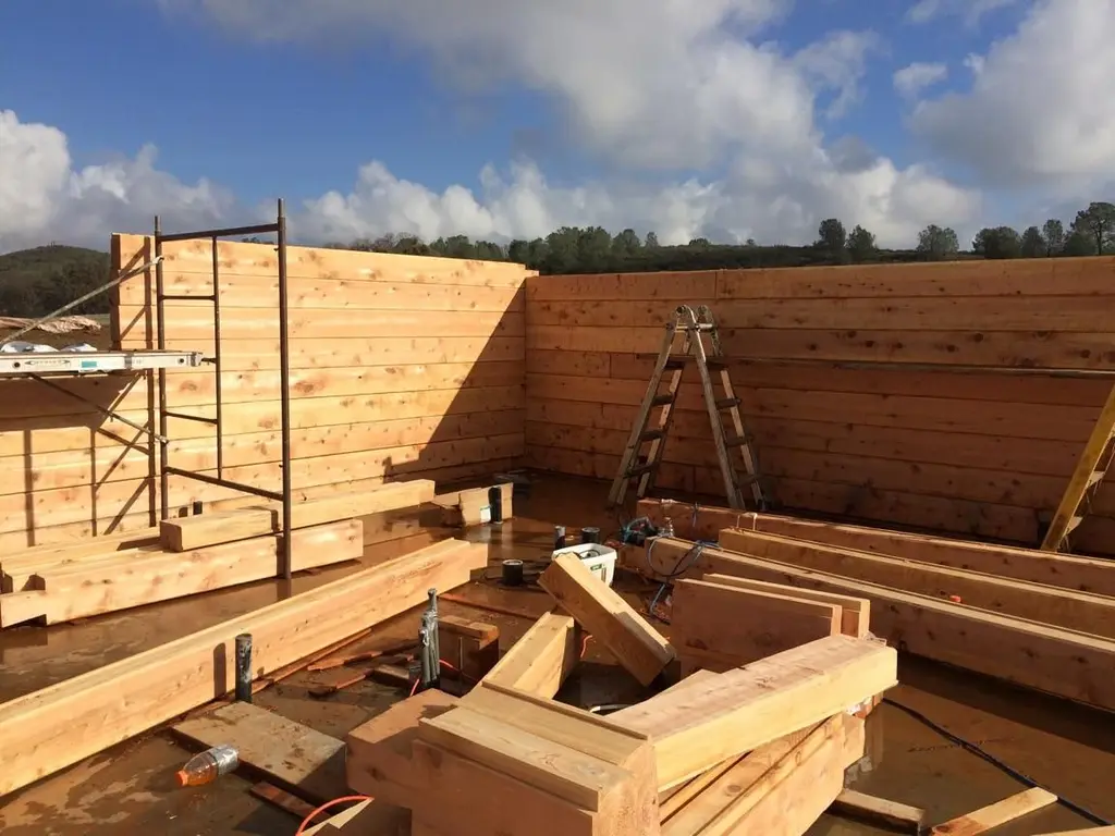 Log home