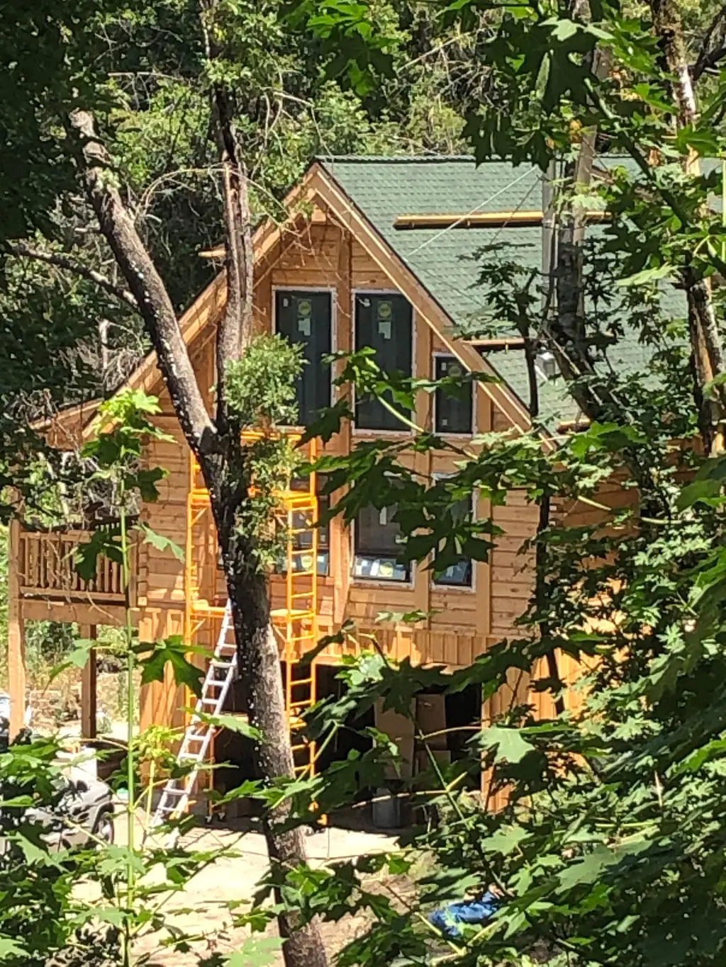 Log home