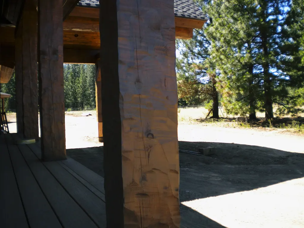 Log home