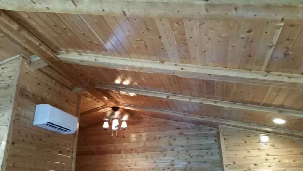 Log home