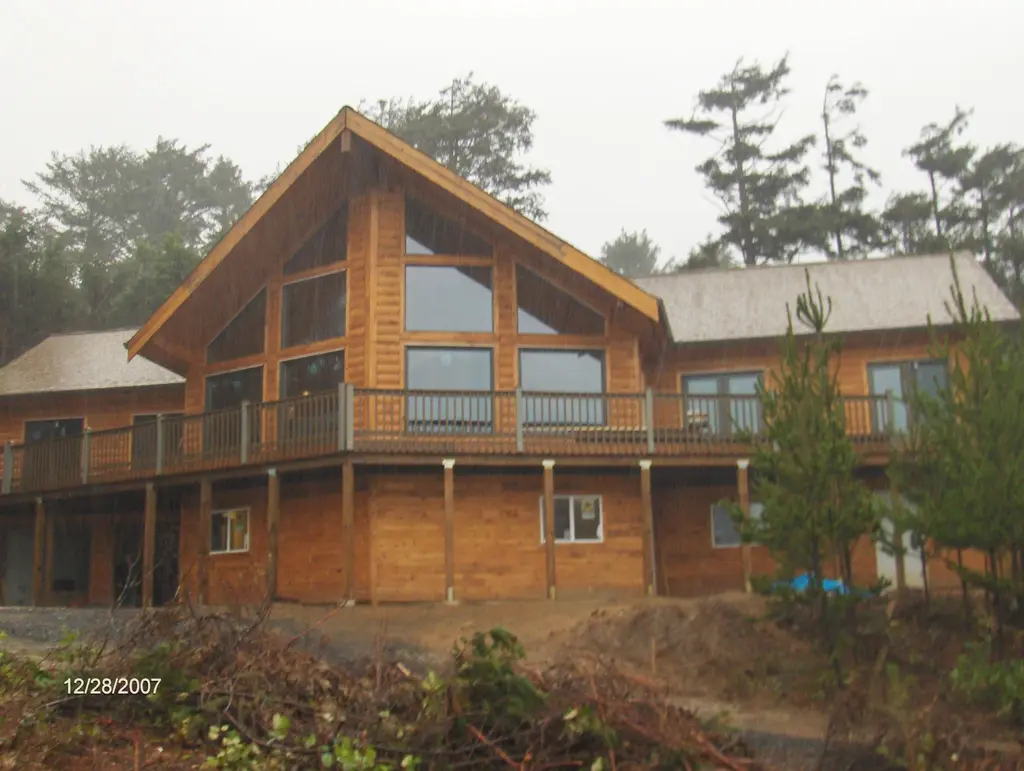 Log home