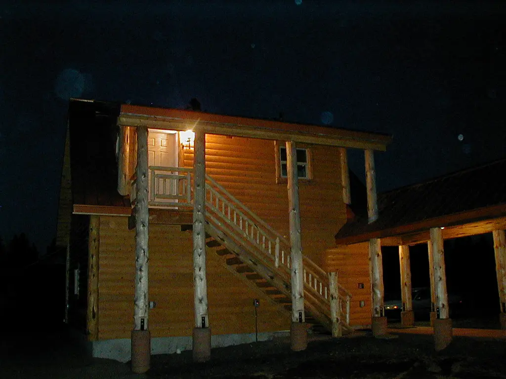 Log home