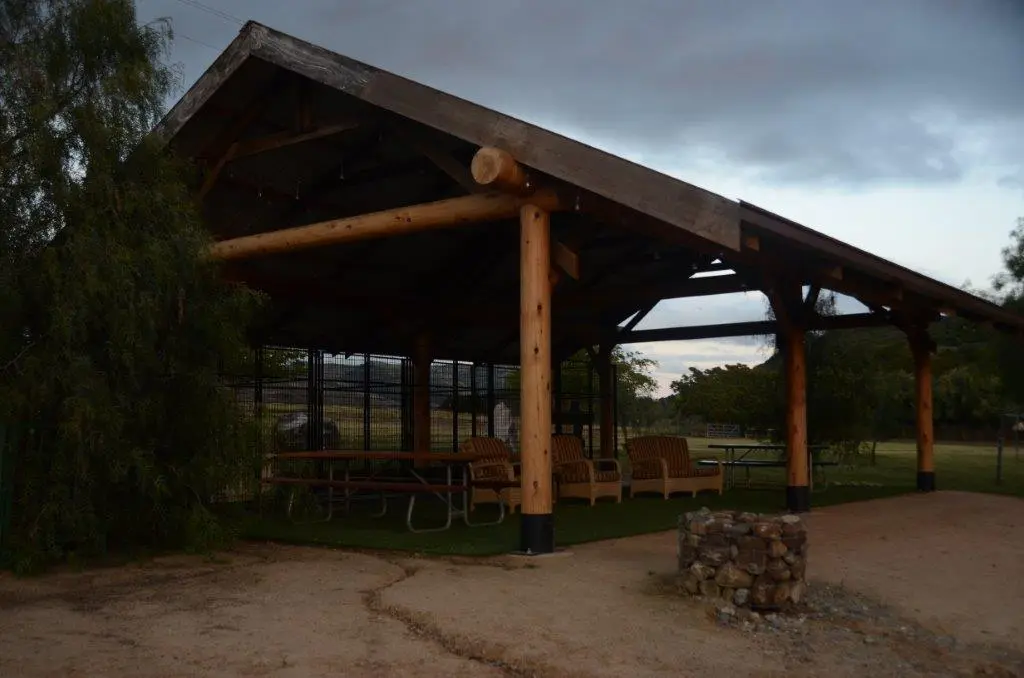 Log home
