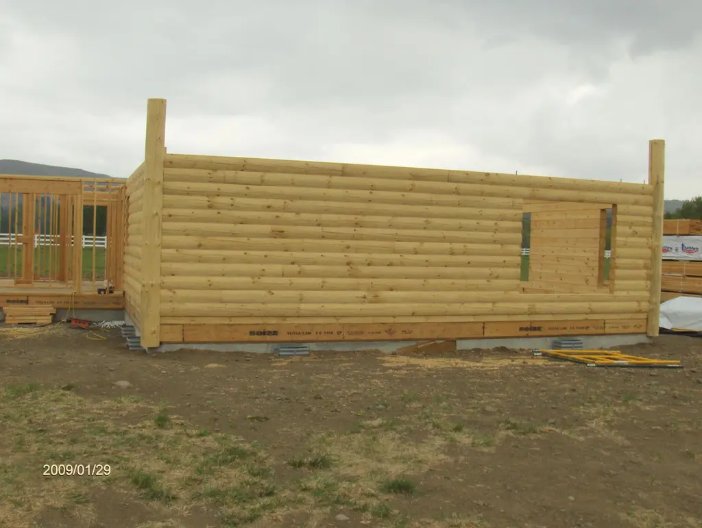 Log home