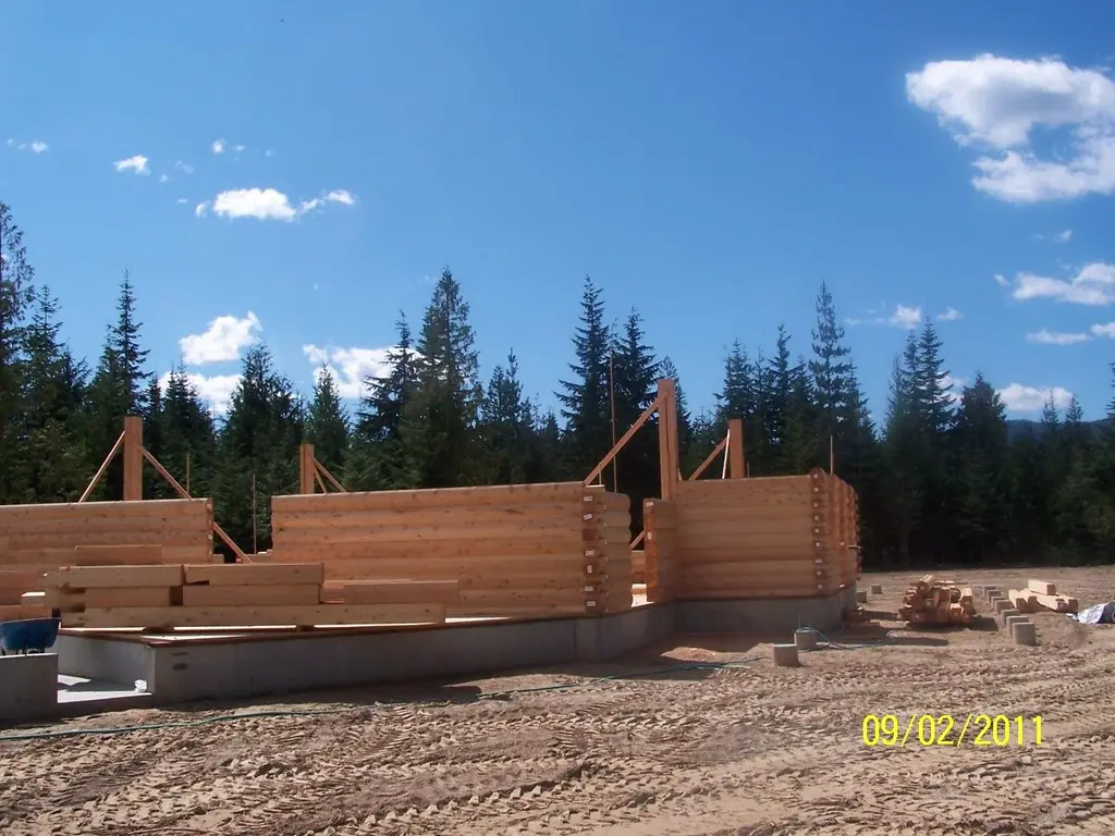 Log home