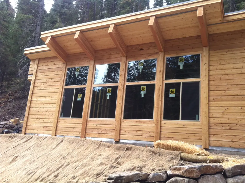 Log home