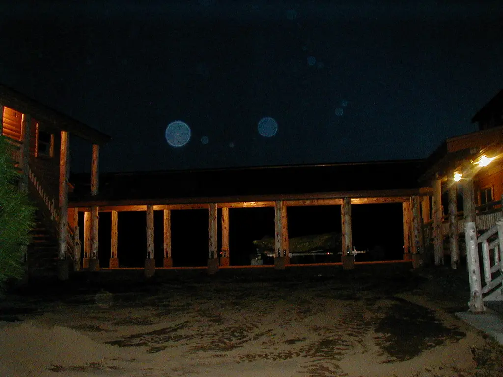 Log home