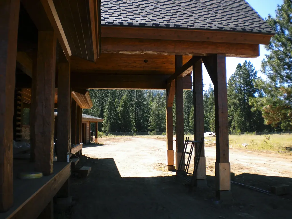 Log home