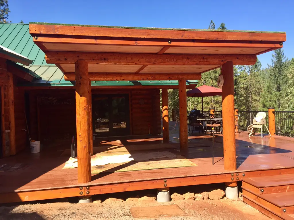 Log home