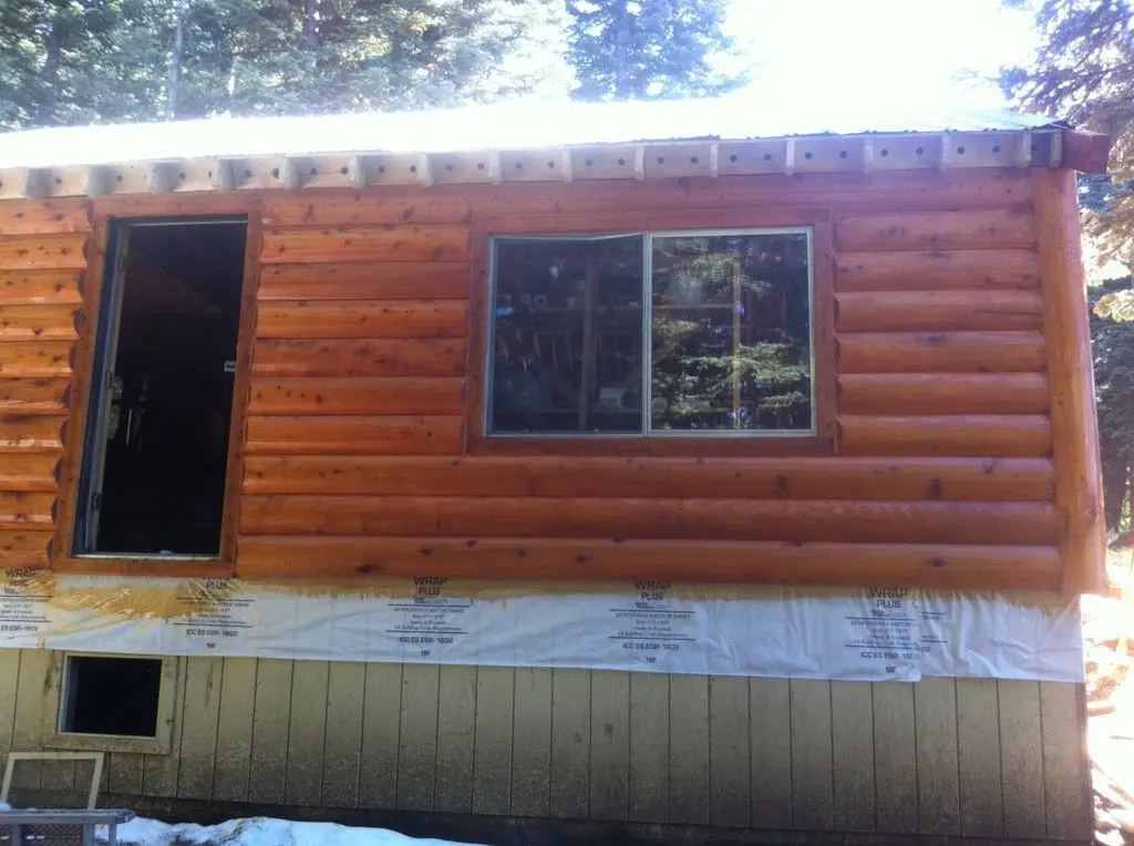 Log home