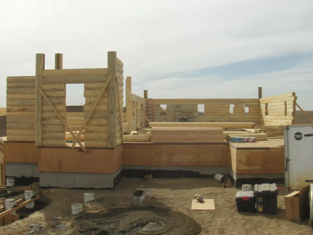 Log home