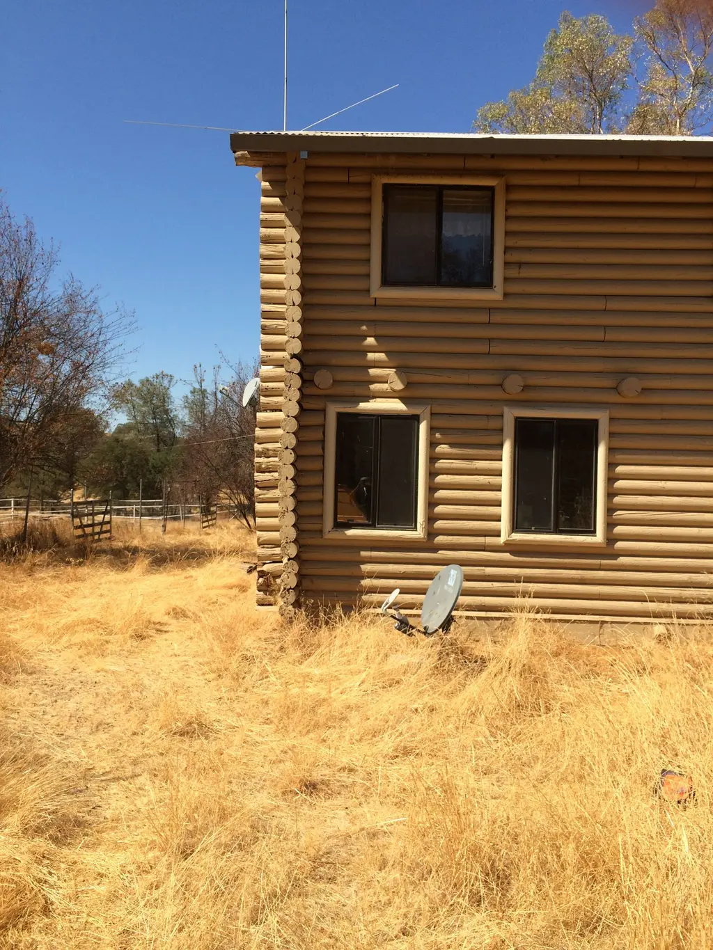 Log home