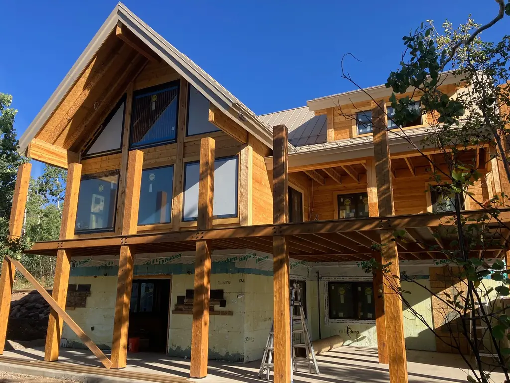 Log home