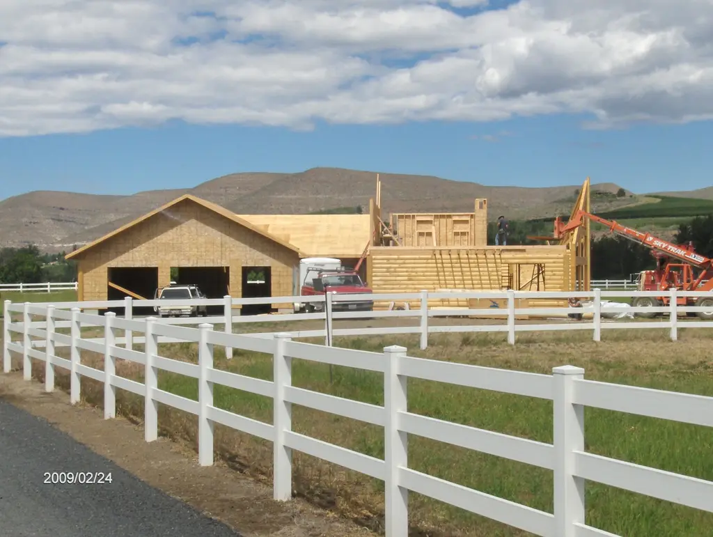 Log home