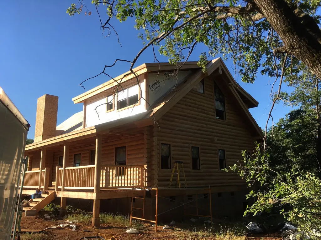 Log home
