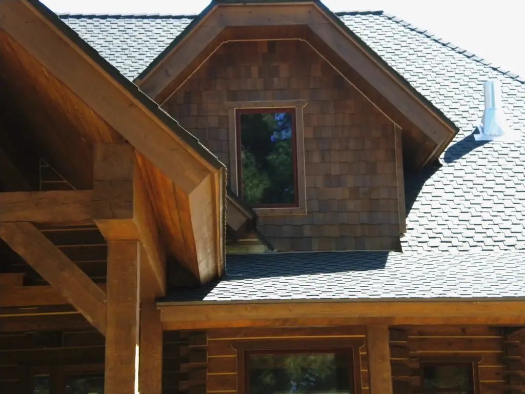 Log home