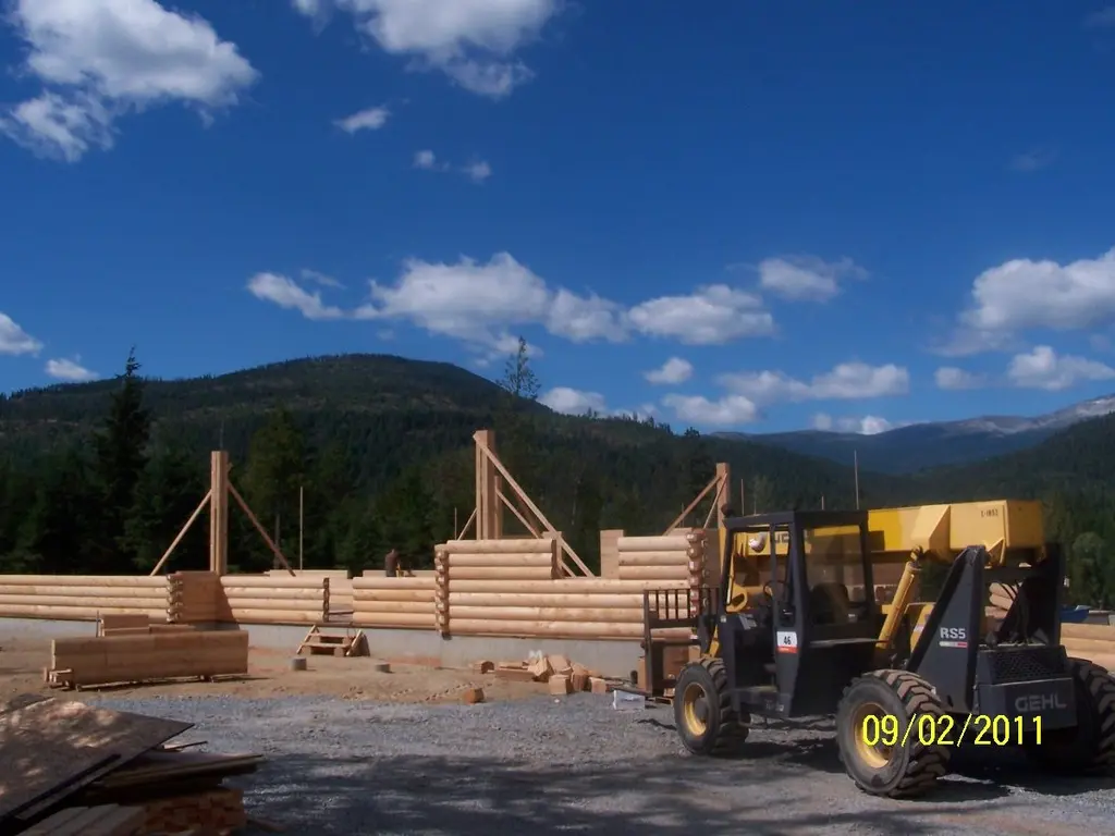 Log home
