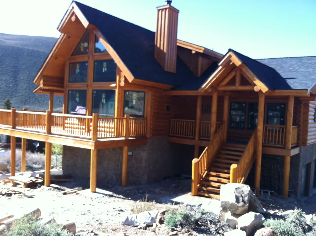 Log home