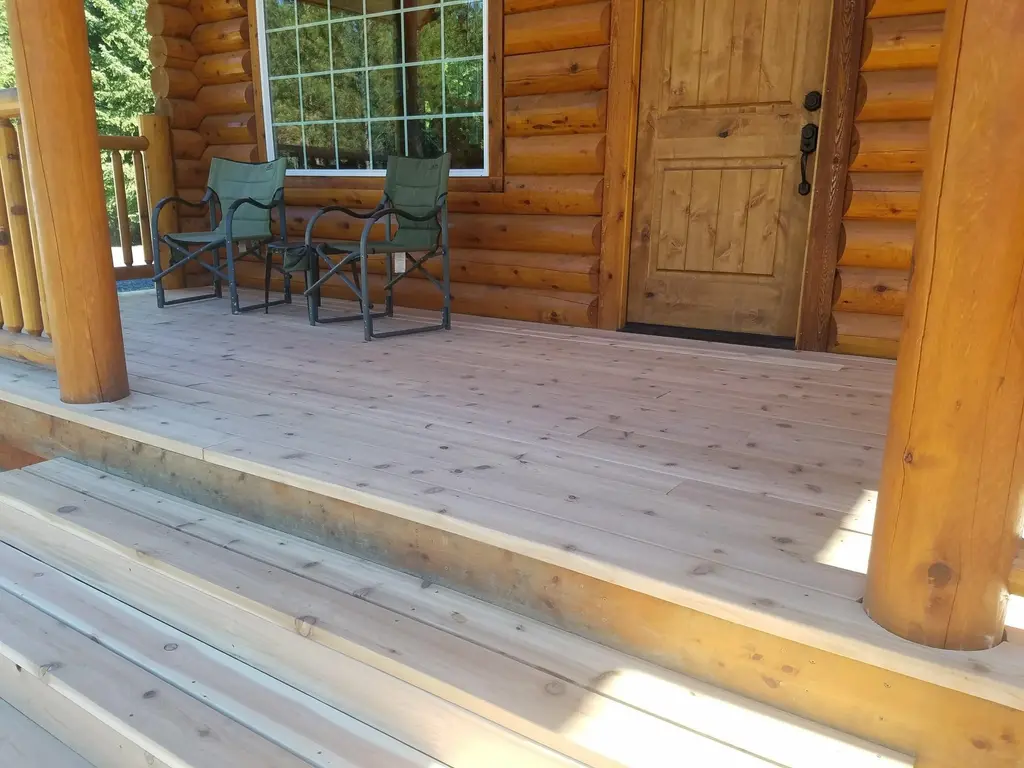 Log home