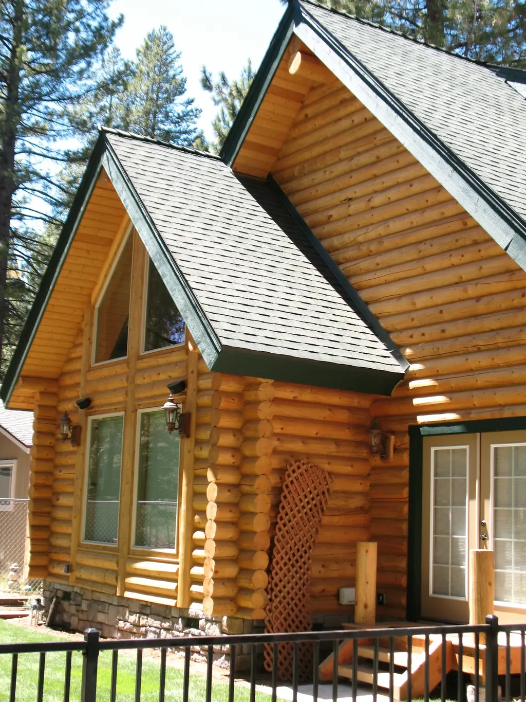 Log home