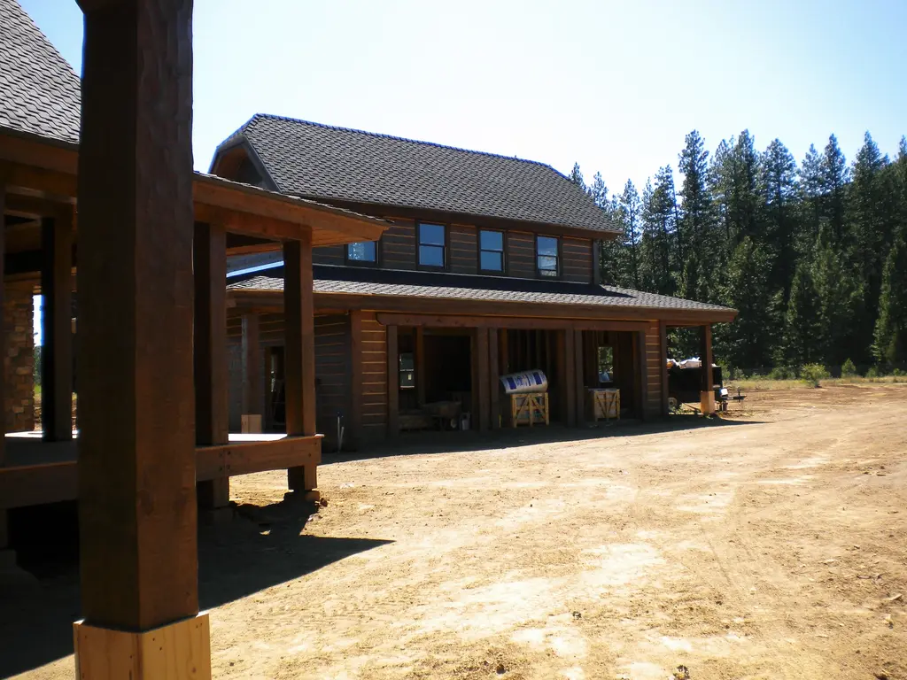 Log home