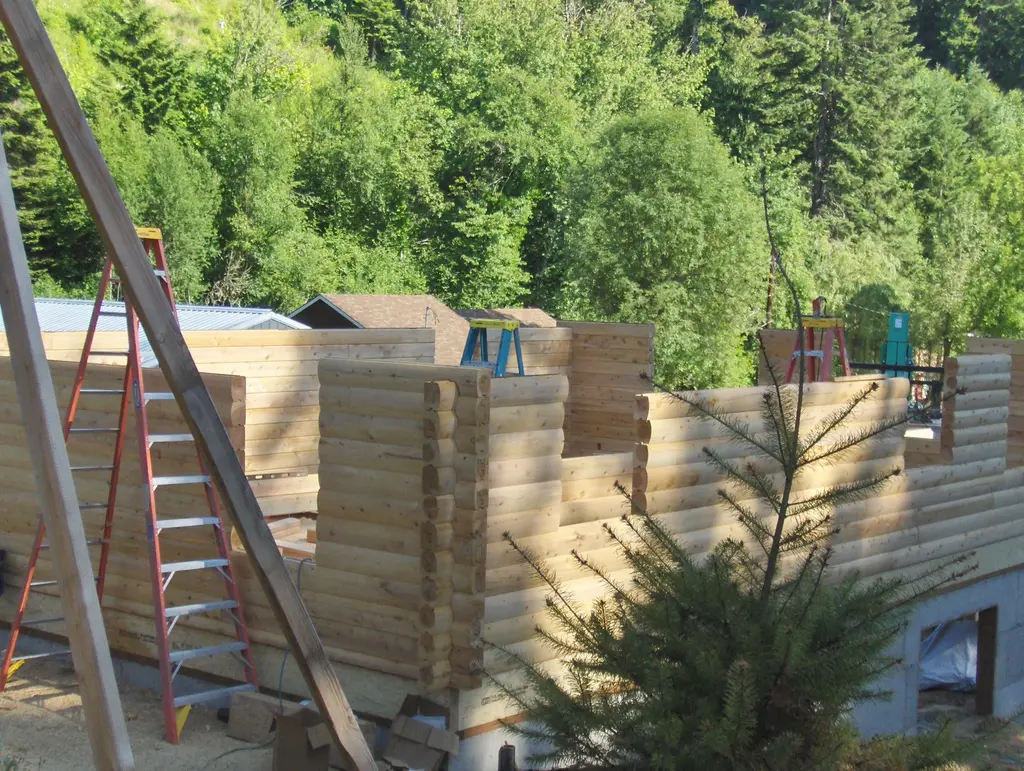 Log home