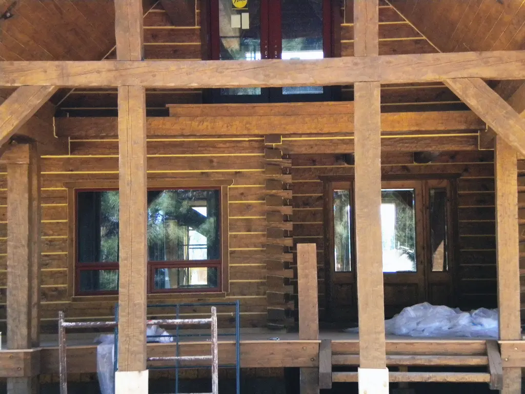 Log home