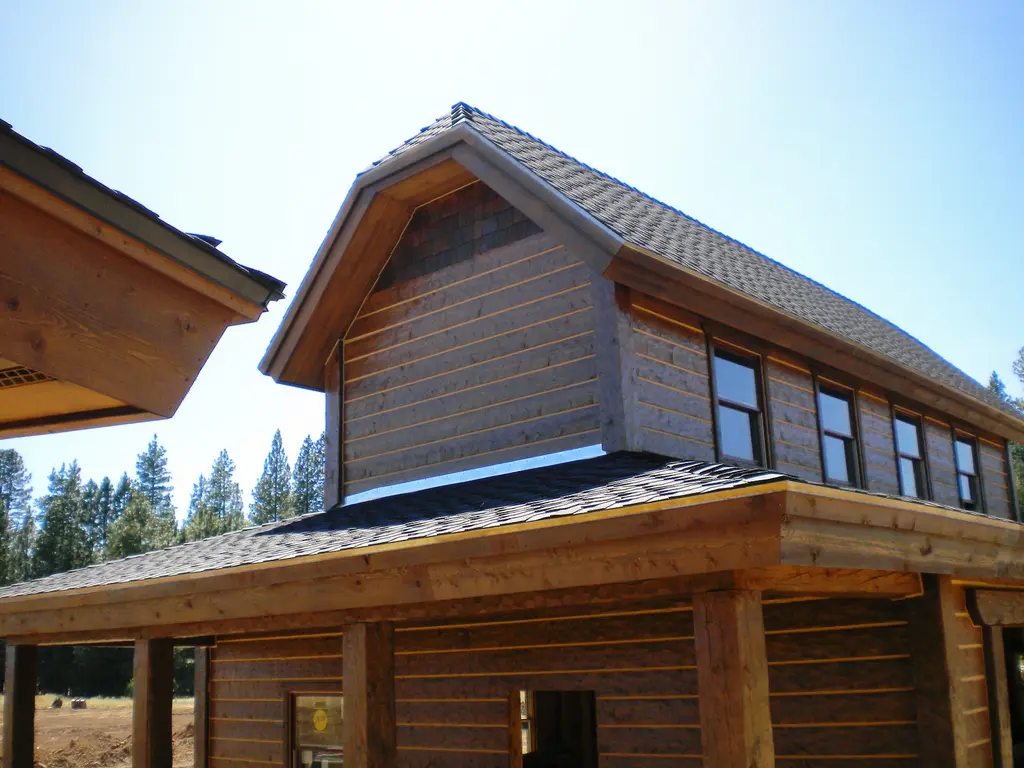 Log home