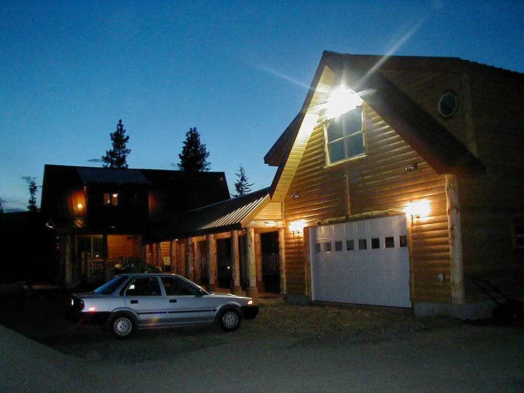 Log home