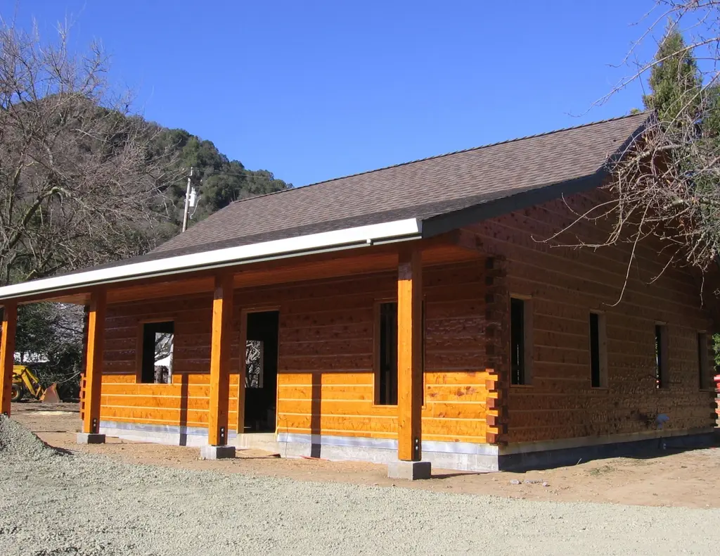Log home