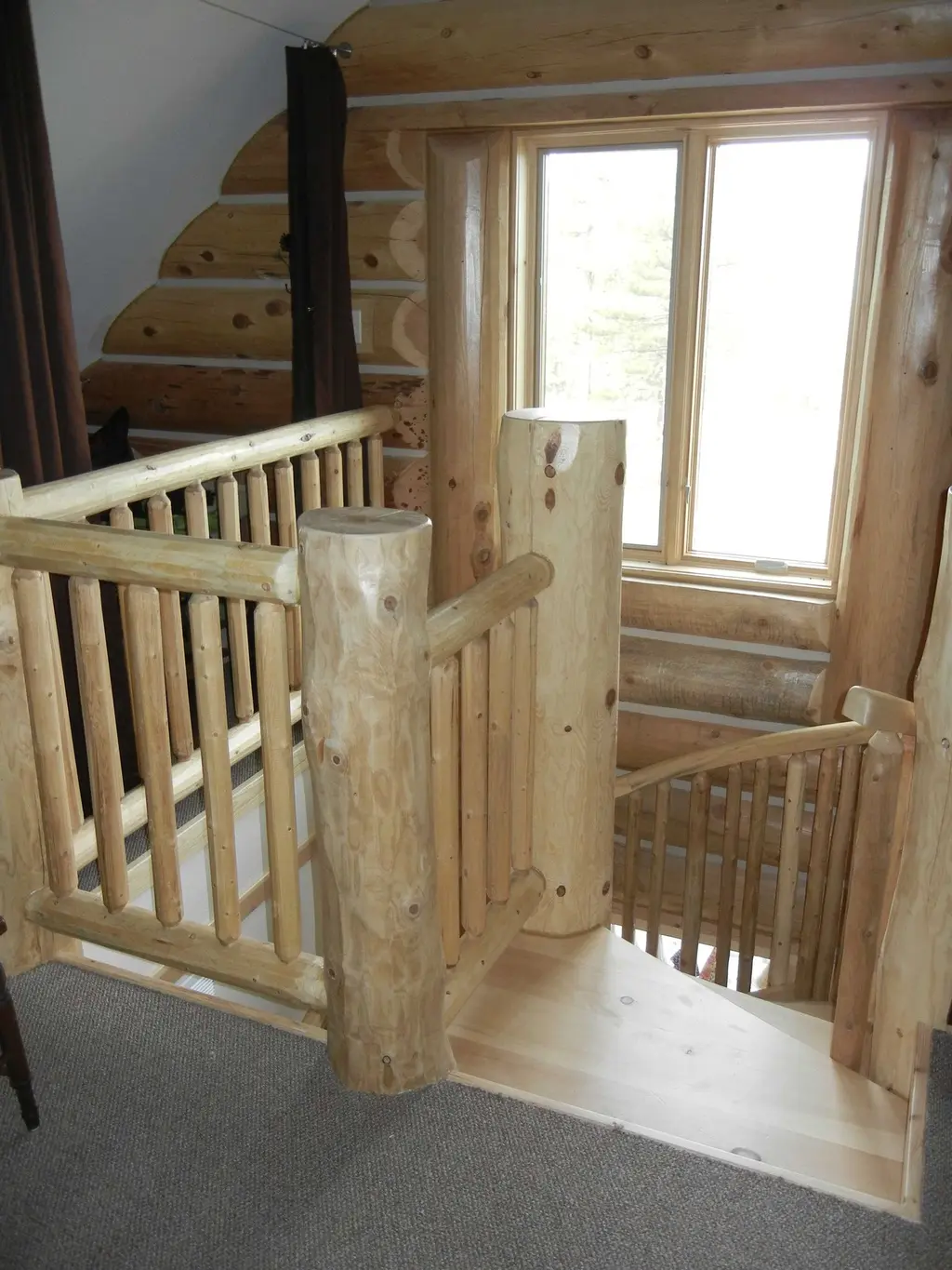 Log home