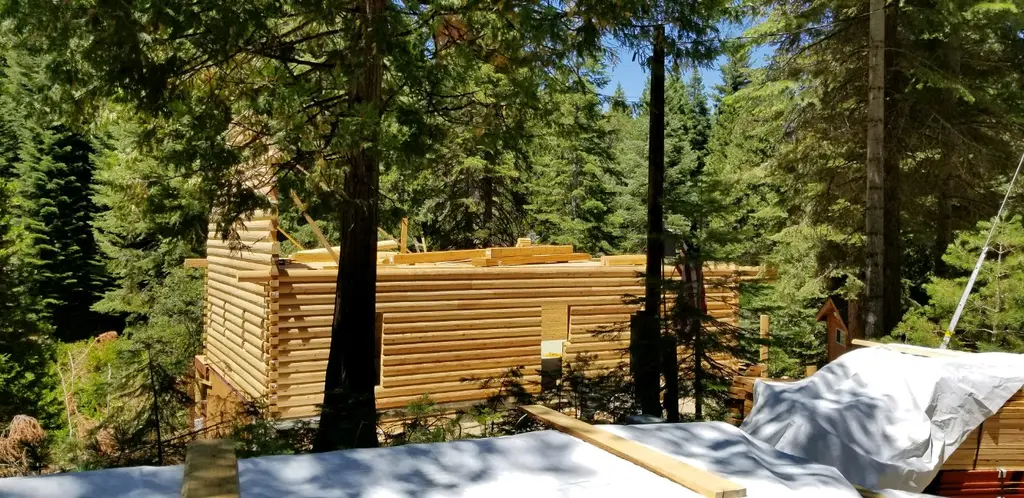 Log home