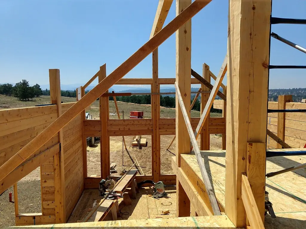 Log home