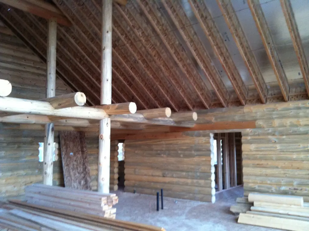 Log home