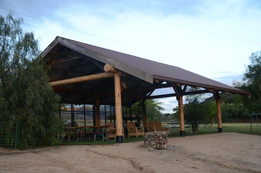 Log home