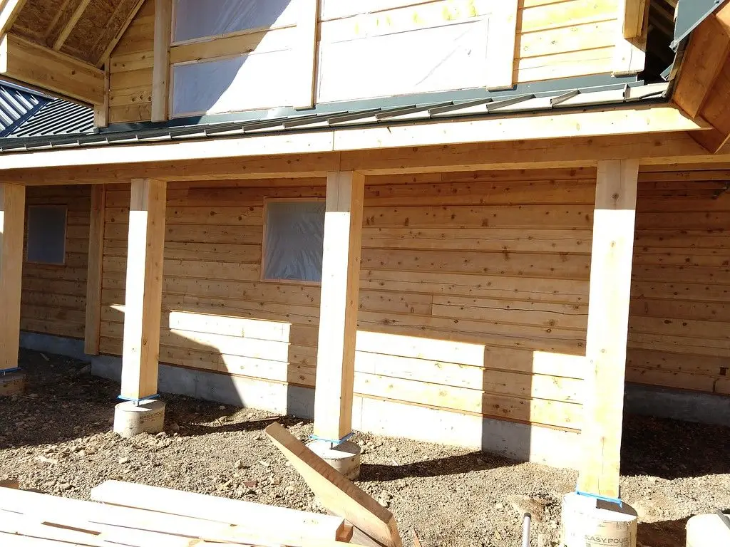 Log home