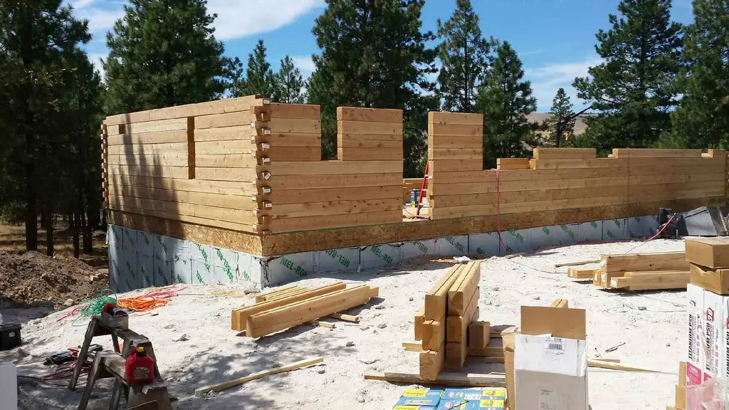 Log home