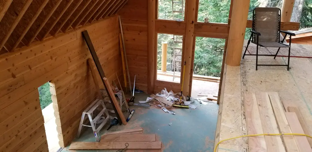 Log home