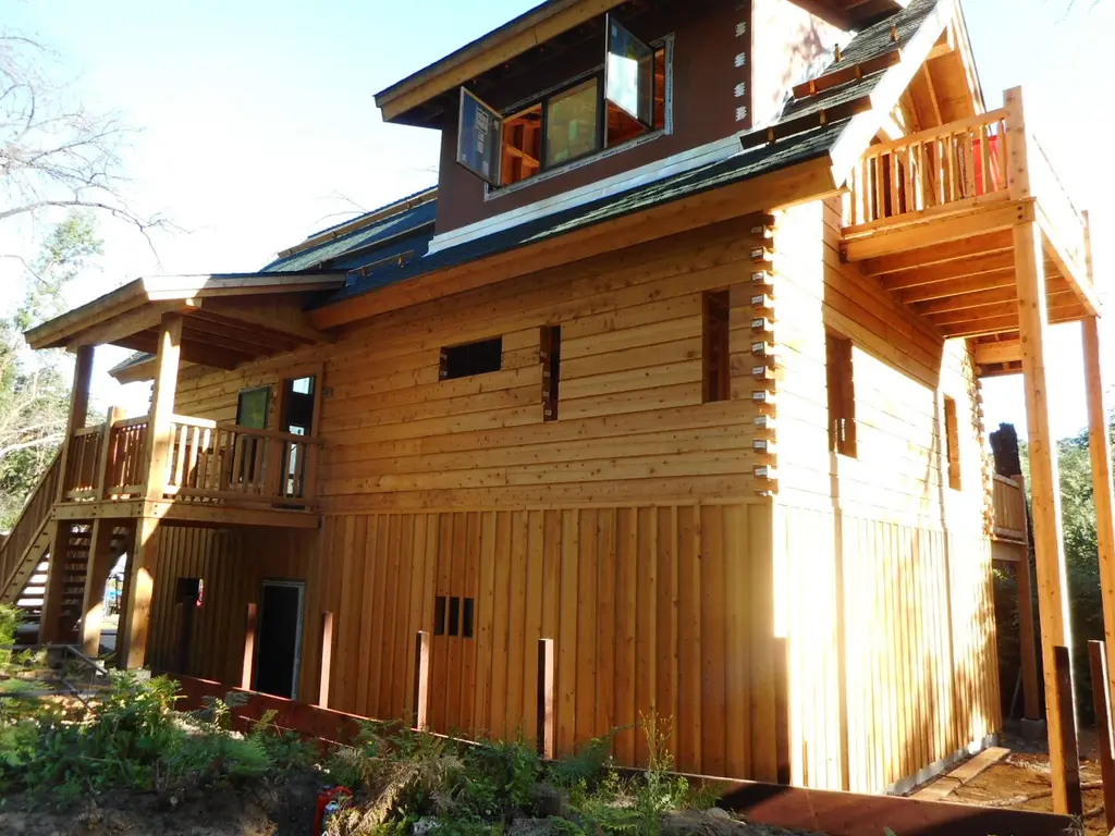 Log home