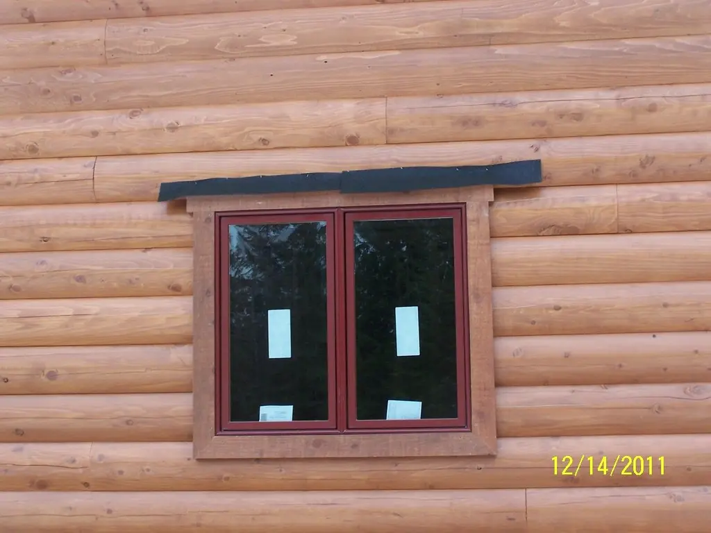 Log home