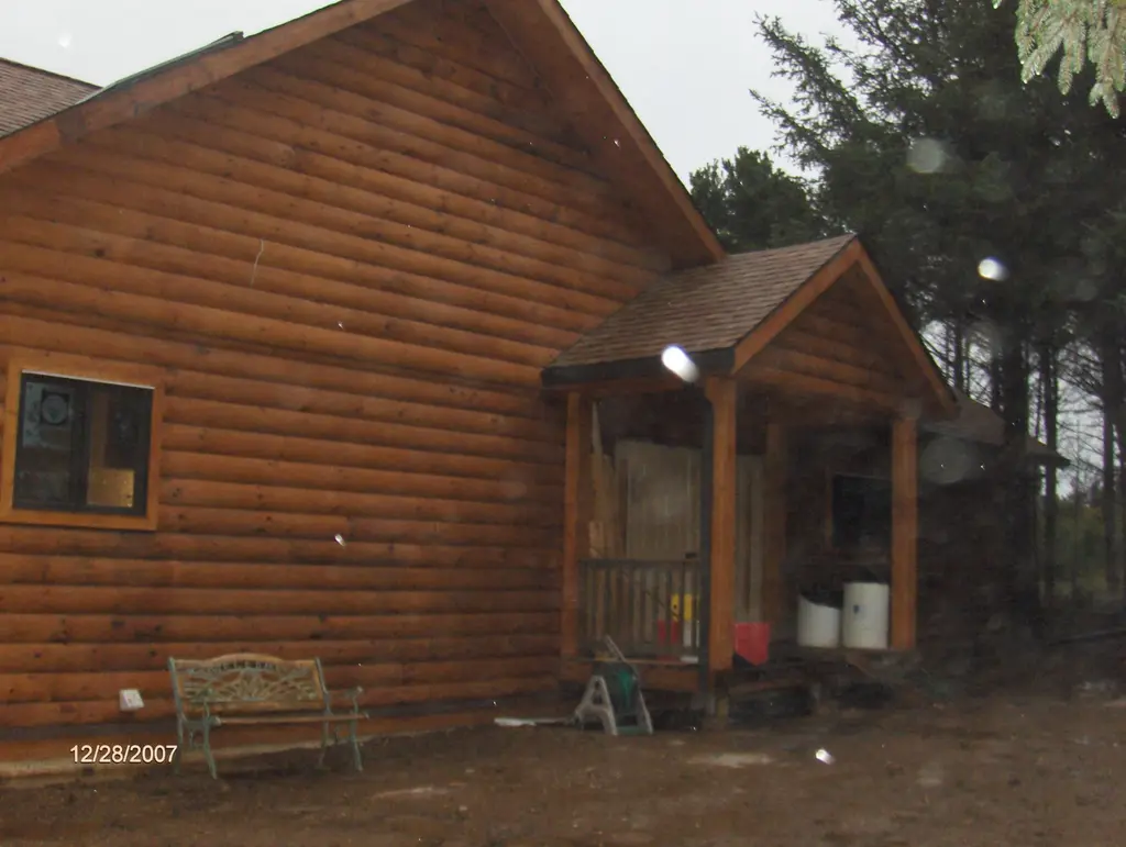 Log home