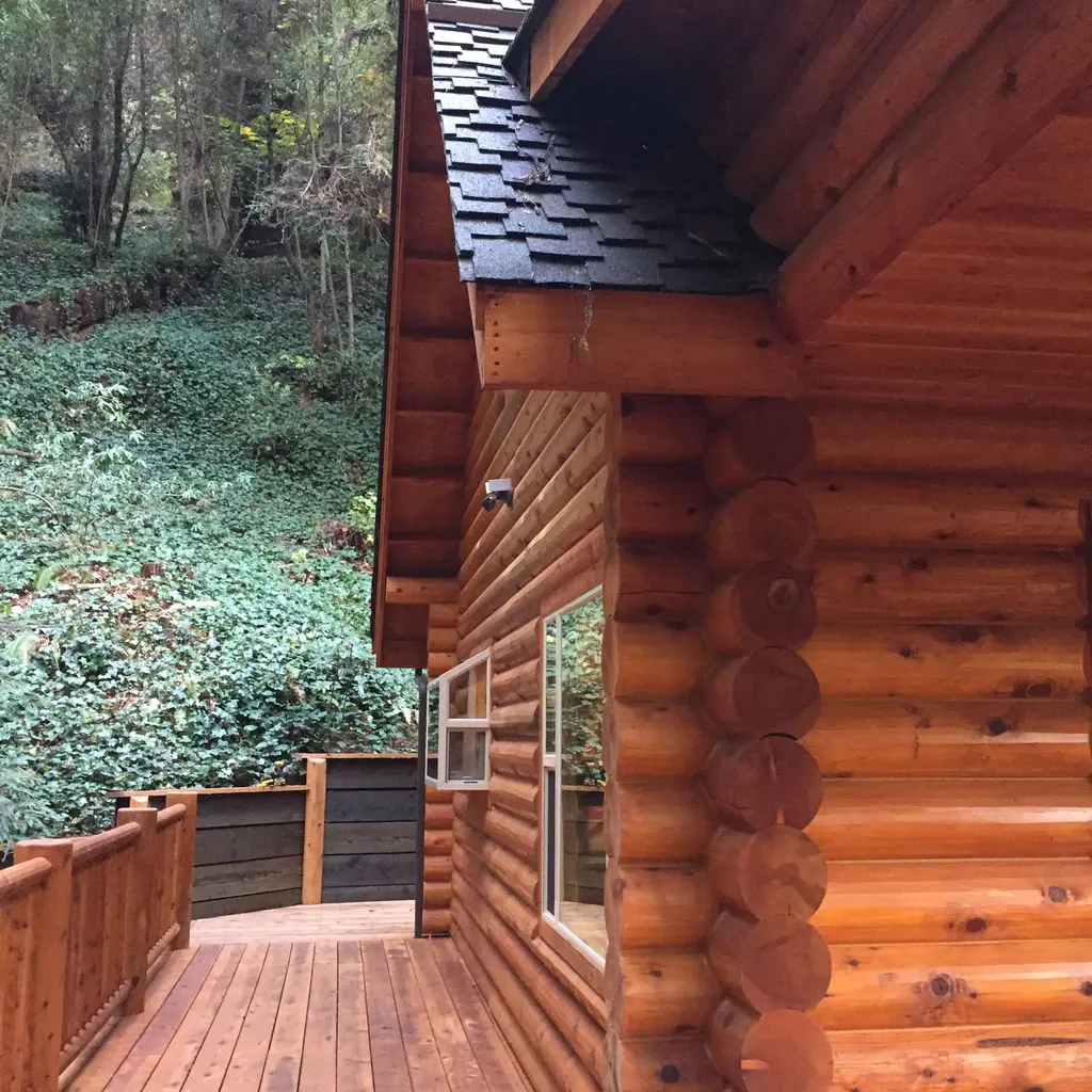 Log home