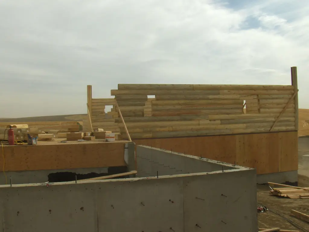 Log home