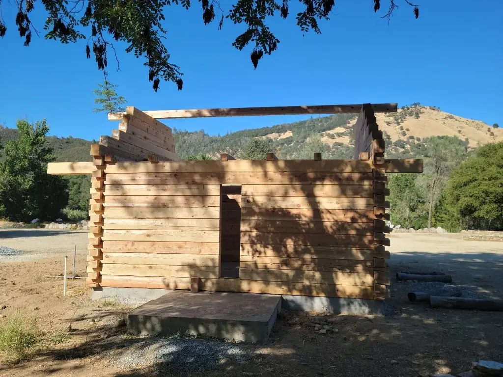 Log home