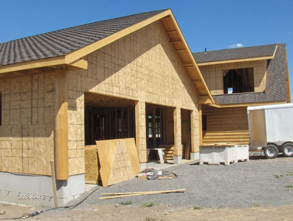Log home