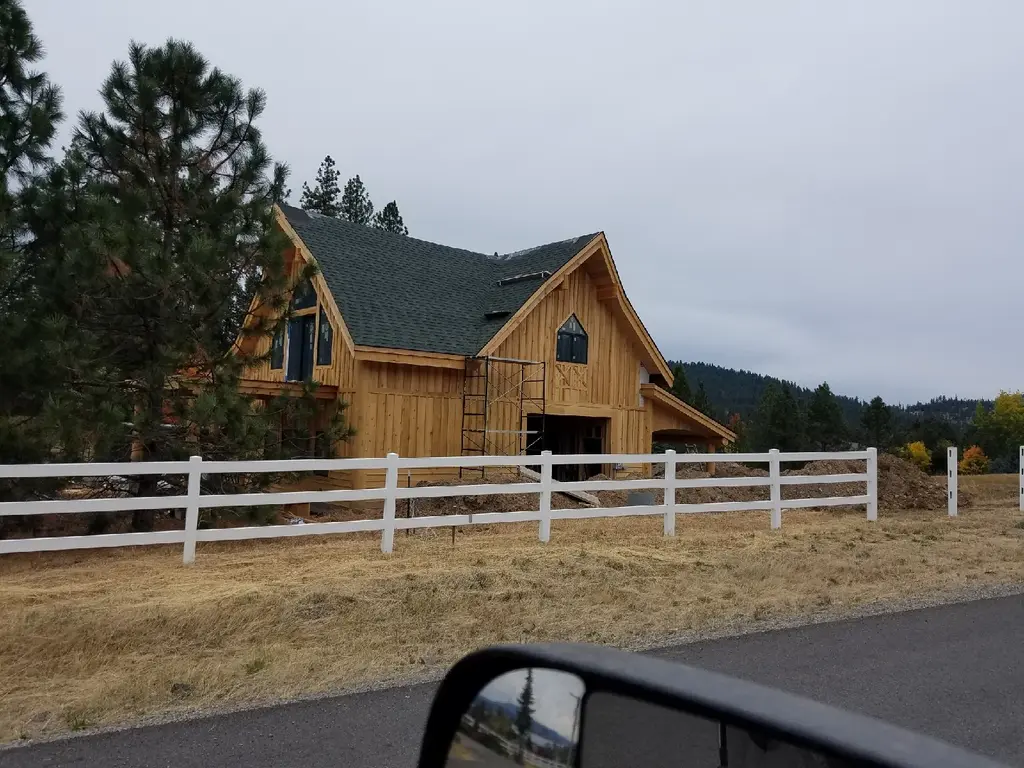 Log home