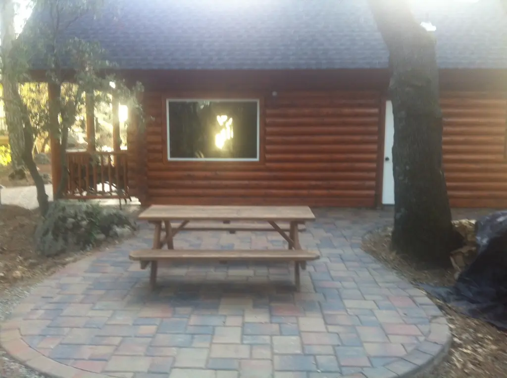 Log home