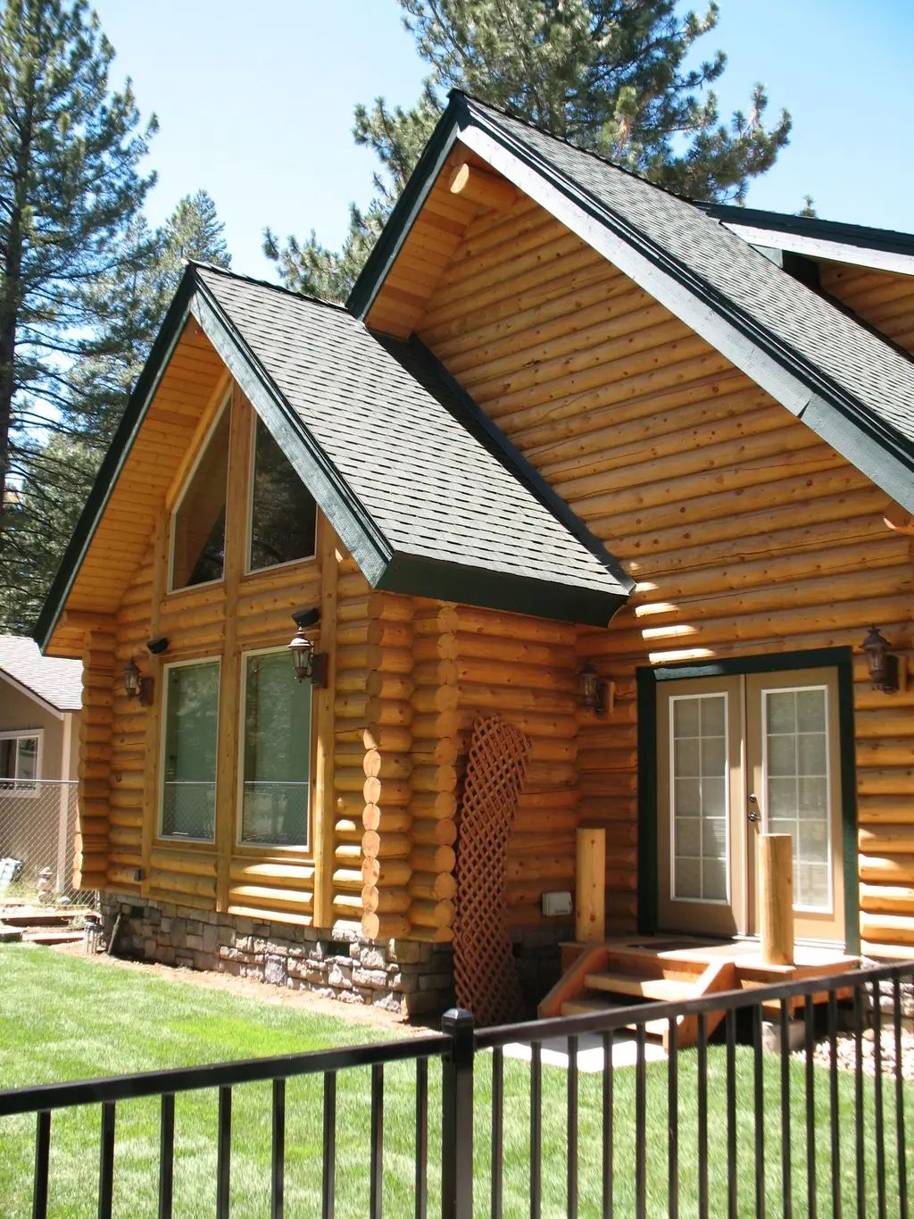 Log home