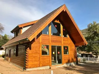 Log home
